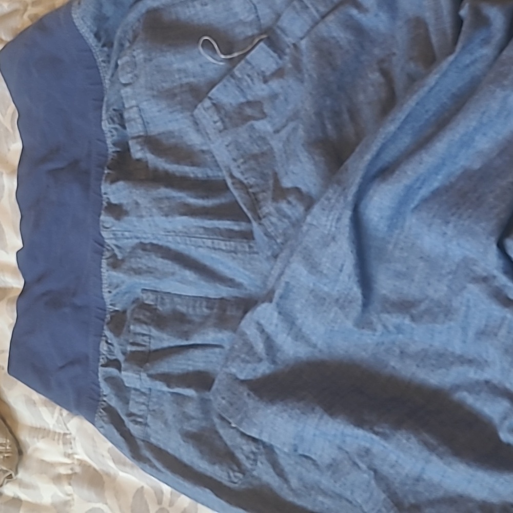 Maternity pants - Picture 5 of 5